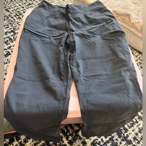 Mountain Hardwear Charcoal Gray Pants